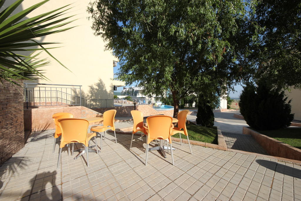 Menada Sunset Kosharitsa Apartments エクステリア 写真