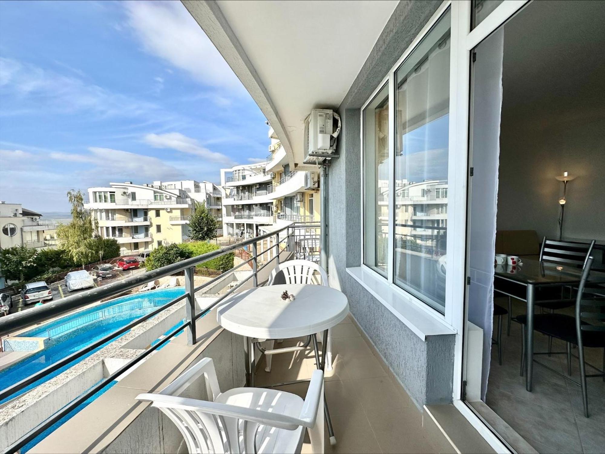 Menada Sunset Kosharitsa Apartments エクステリア 写真